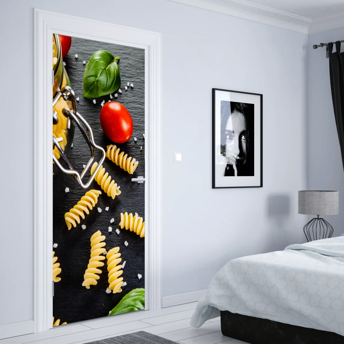 Türaufkleber pasta zutaten arrangiert mit tomaten und basilikum Türaufkleber pasta zutaten arrangiert mit tomaten und basilikum