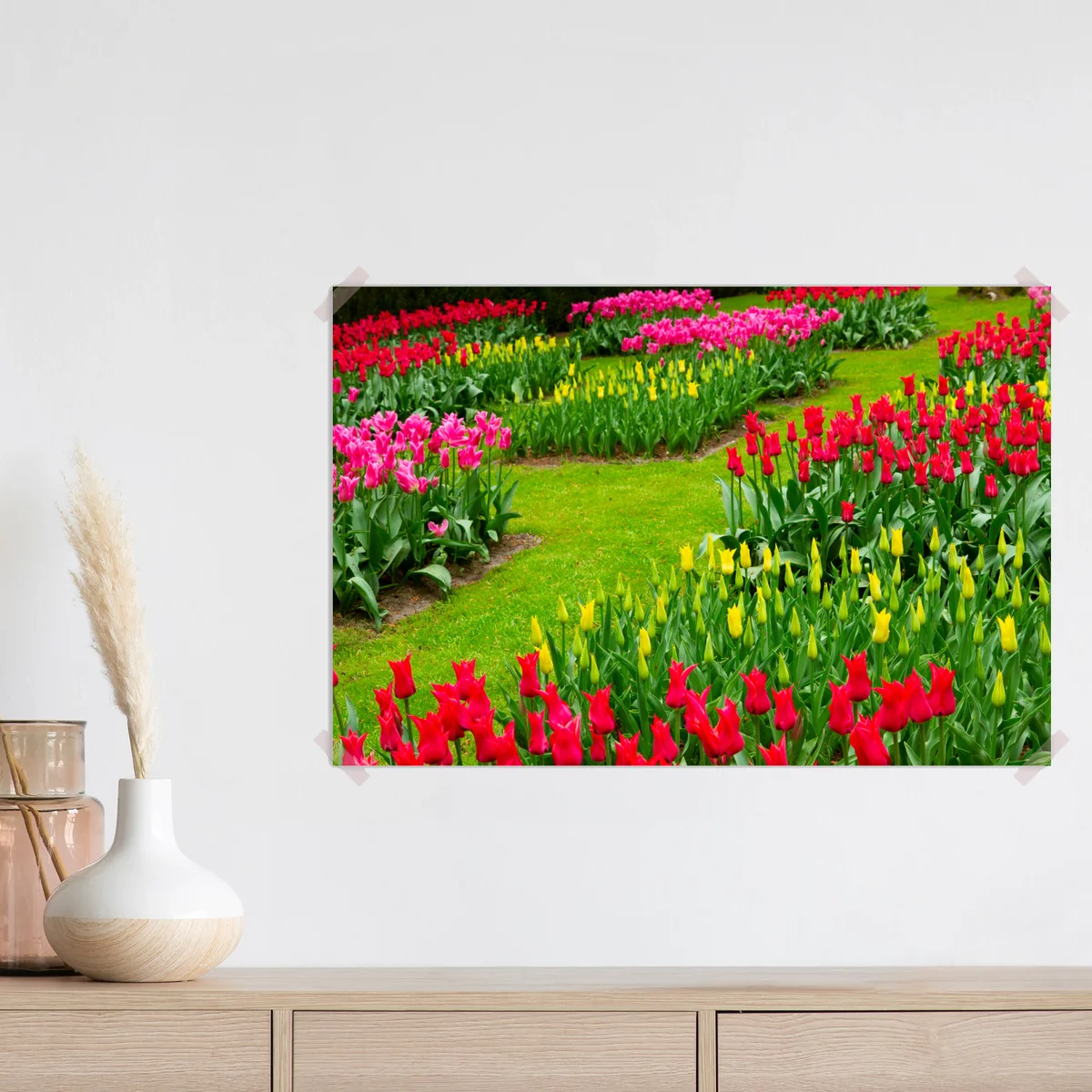 Poster lebendiger tulpengarten im frühling • Poster bei Wallnifity® Poster lebendiger tulpengarten im frühling • Poster bei Wallnifity®