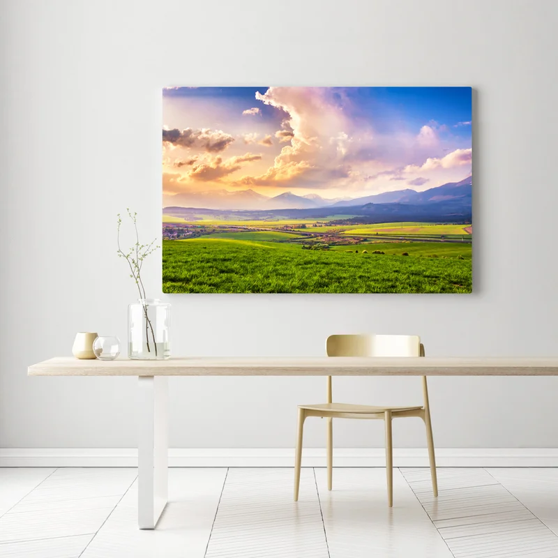 Leinwandbild frühlingshafte panoramalandschaft der Tatra, Slowakei Leinwandbild frühlingshafte panoramalandschaft der Tatra, Slowakei