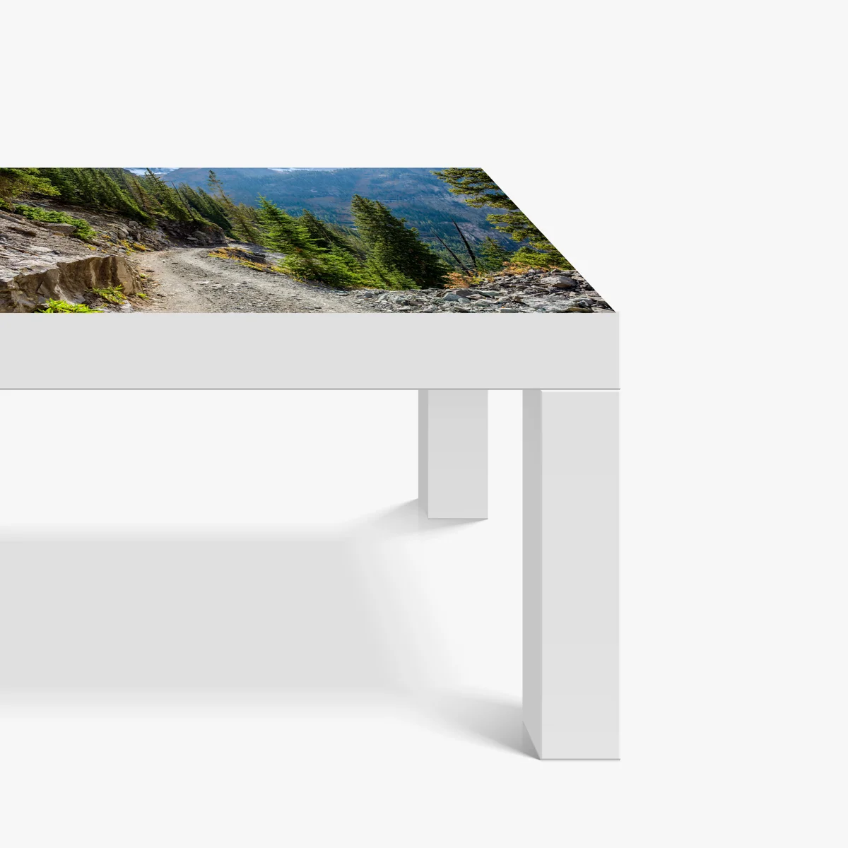 Tischaufkleber und Schreibtischaufkleber bergpfad durch alpinen wald Tischaufkleber und Schreibtischaufkleber bergpfad durch alpinen wald