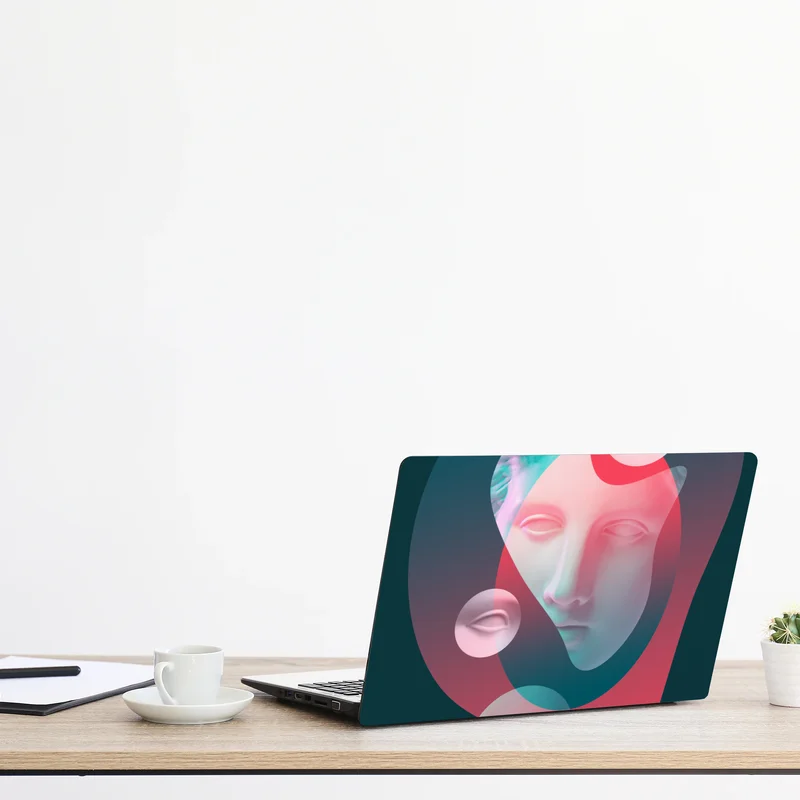 Naklejka na laptopa surrealistyczna klasyczna twarz w duotonie