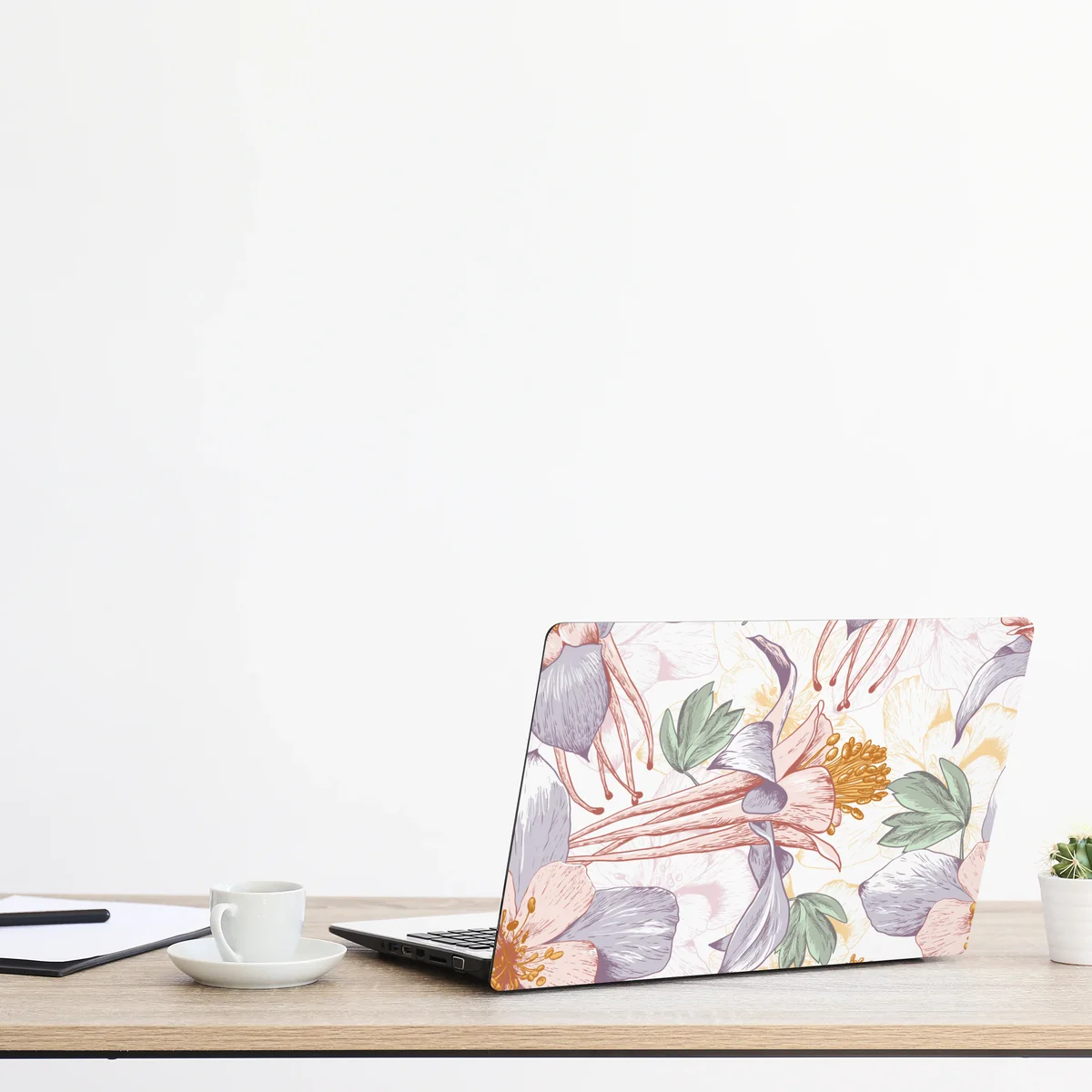 Laptop-Aufkleber zarte pastellblumen im botanischen stil Laptop-Aufkleber zarte pastellblumen im botanischen stil