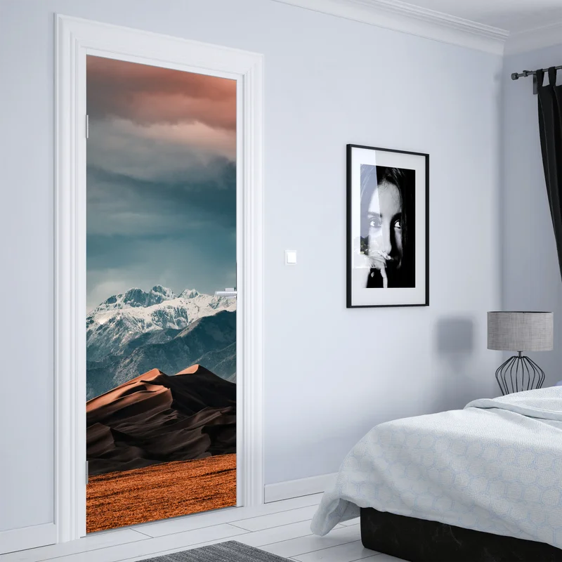 Türaufkleber wüstendünen vor schneebedeckten gipfeln Türaufkleber wüstendünen vor schneebedeckten gipfeln