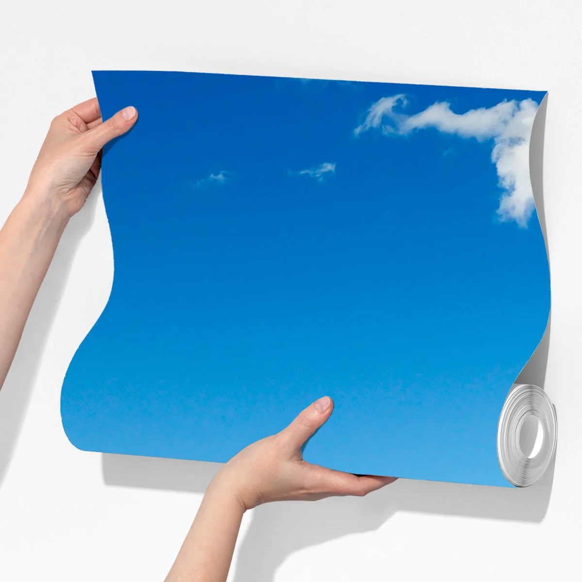 Fototapete ruhige grüne wiese unter blauem himmel Fototapete ruhige grüne wiese unter blauem himmel