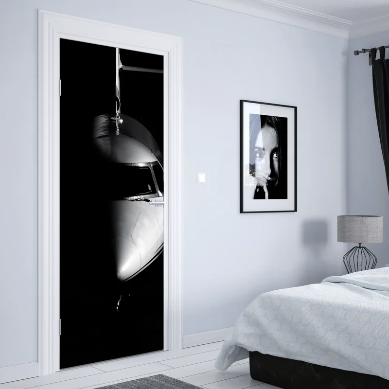 Türaufkleber monochromes porträt der flugzeugnase