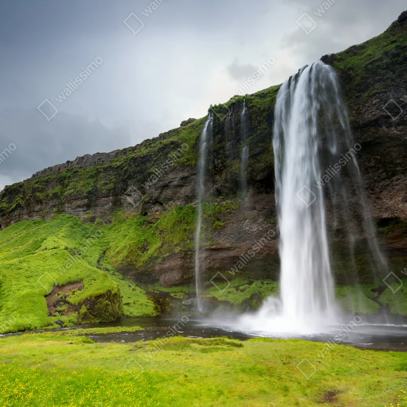 Fensteraufkleber dramatischer wasserfall bei Seljalandsfoss, Island Fensteraufkleber dramatischer wasserfall bei Seljalandsfoss, Island