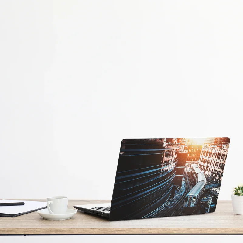 Laptop-Aufkleber Chicago hochbahn zwischen gebäuden