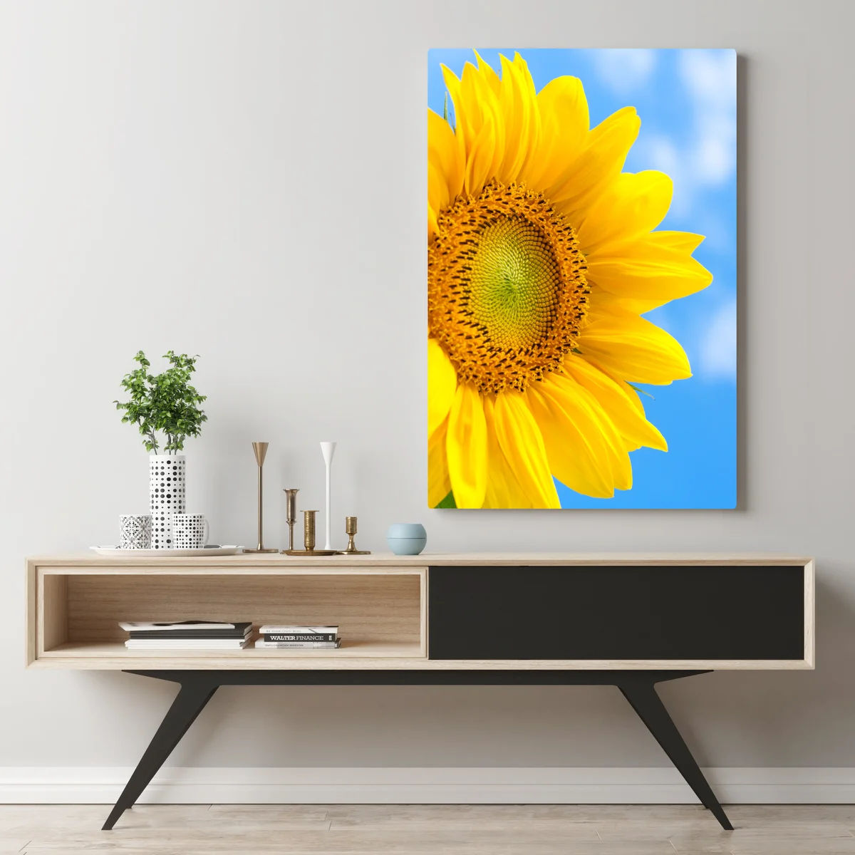 Leinwandbild leuchtende sonnenblume vor blauem himmel Leinwandbild leuchtende sonnenblume vor blauem himmel