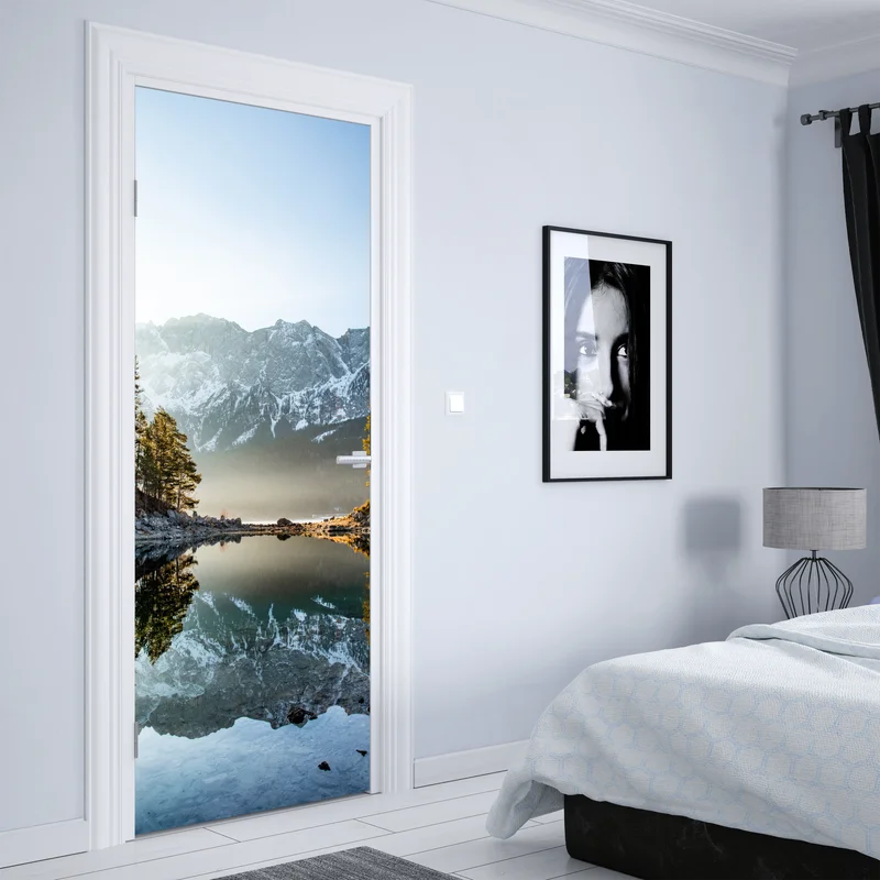 Türaufkleber bergsee spiegelung bei sonnenaufgang