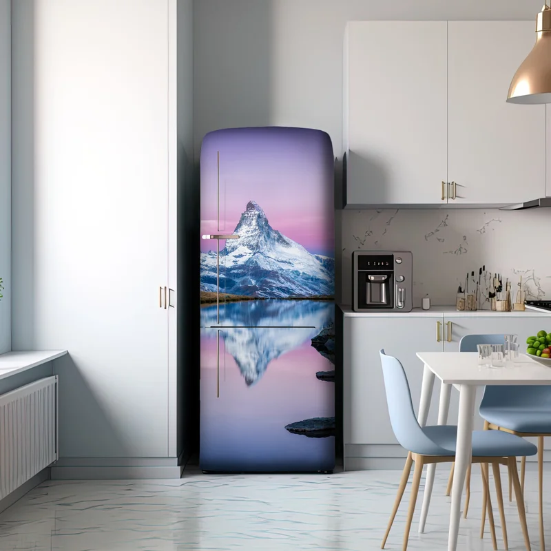 Kühlschrankaufkleber majestätischer alpenberg gespiegelt im ruhigen see