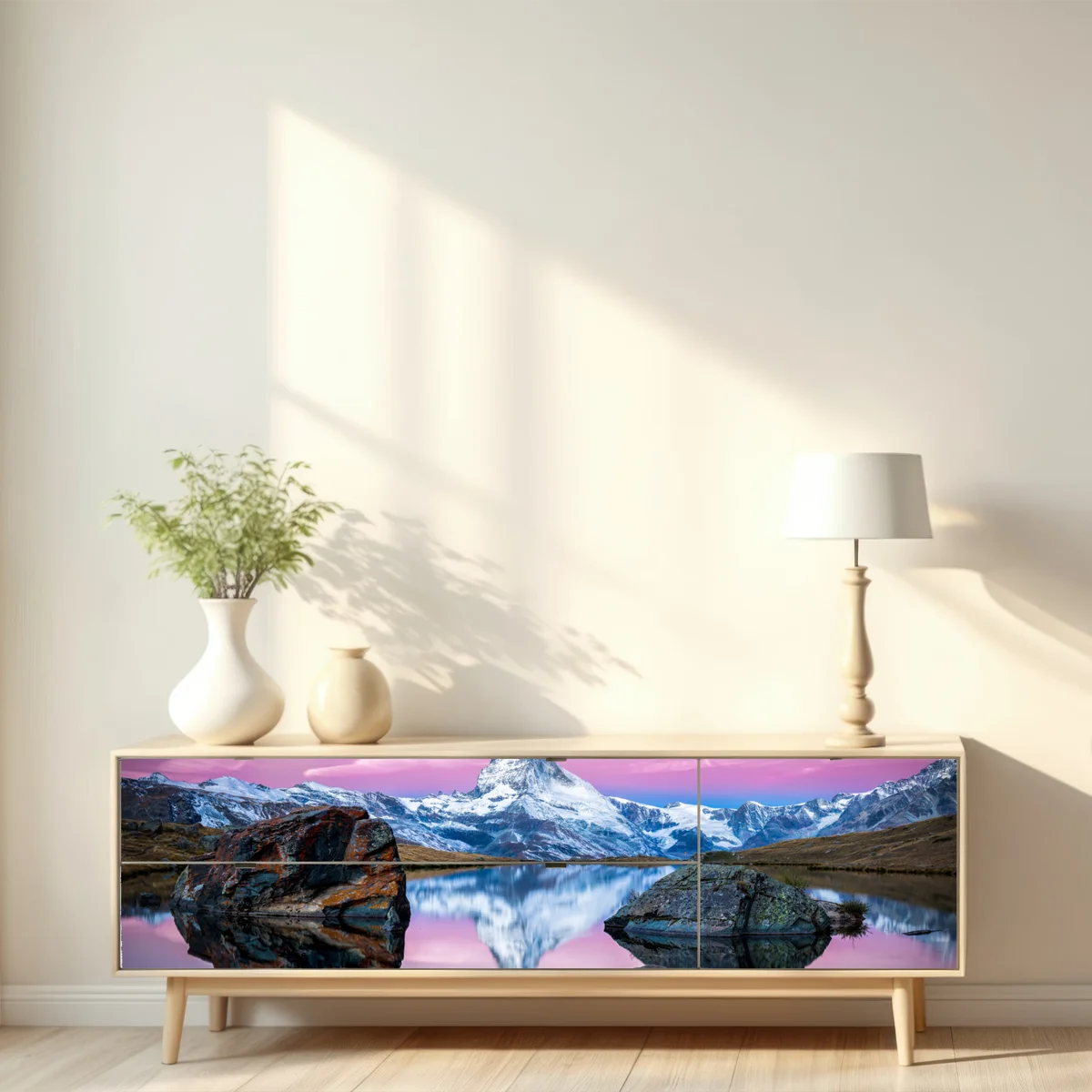 Repositionierbarer Aufkleber majestätischer alpenberg gespiegelt im ruhigen see Repositionierbarer Aufkleber majestätischer alpenberg gespiegelt im ruhigen see