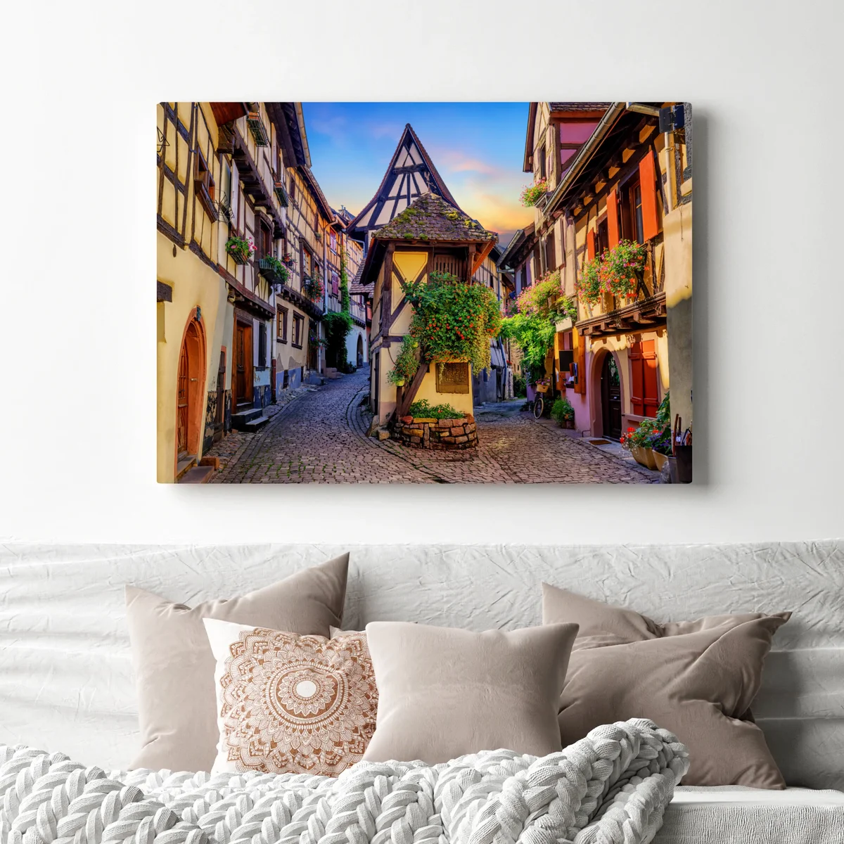 Leinwandbild malerische fachwerkstraße in Eguisheim, Elsass Leinwandbild malerische fachwerkstraße in Eguisheim, Elsass