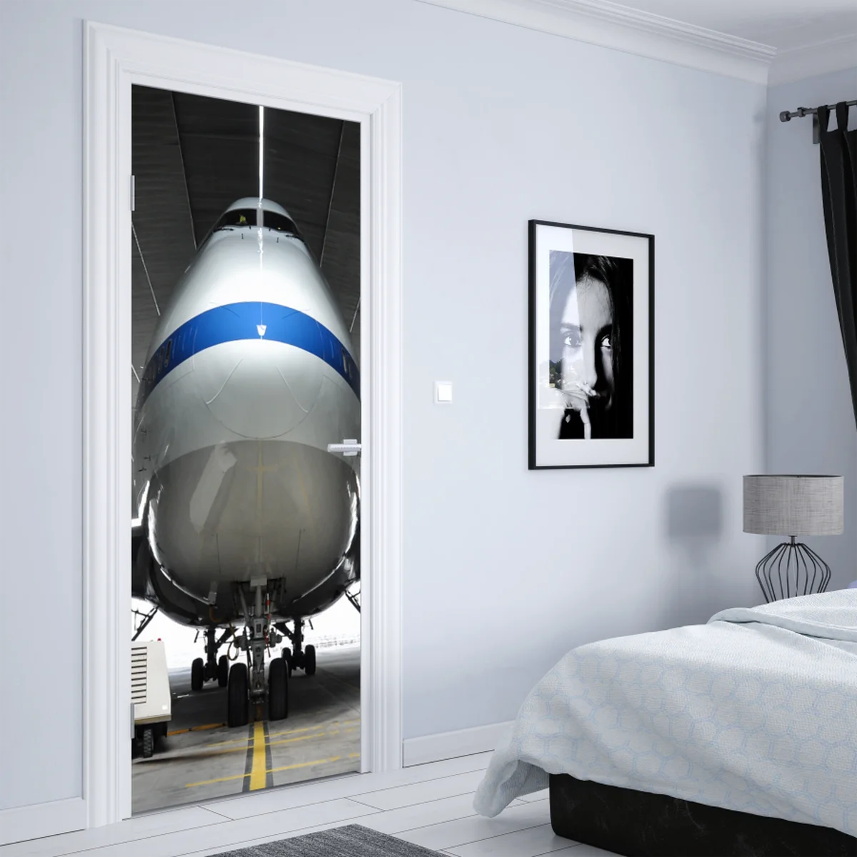 Türaufkleber frachter im hangar - frontansicht des jets Türaufkleber frachter im hangar - frontansicht des jets