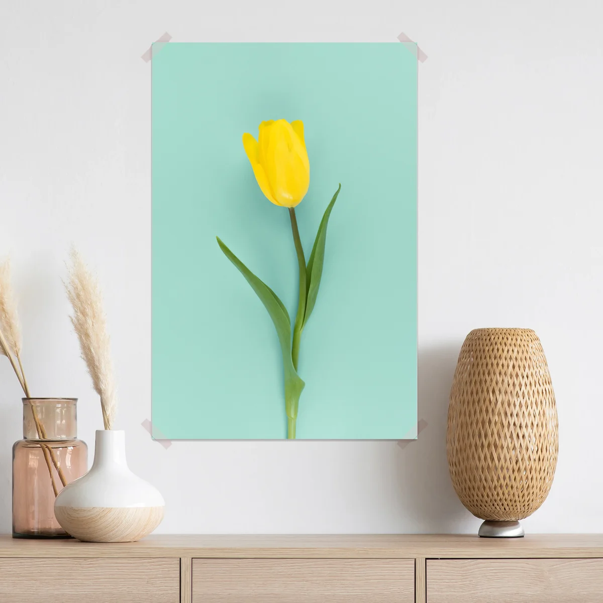Poster gelbe tulpe auf türkisfarbenem hintergrund • Poster bei Wallnifity® Poster gelbe tulpe auf türkisfarbenem hintergrund • Poster bei Wallnifity®