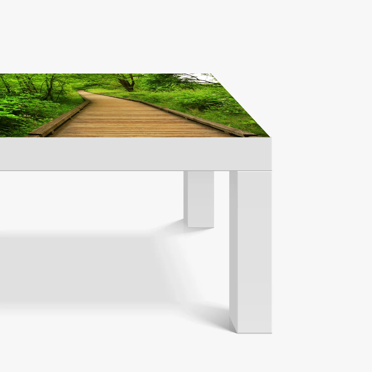 Tischaufkleber und Schreibtischaufkleber ruhiger holzsteg im wald Tischaufkleber und Schreibtischaufkleber ruhiger holzsteg im wald