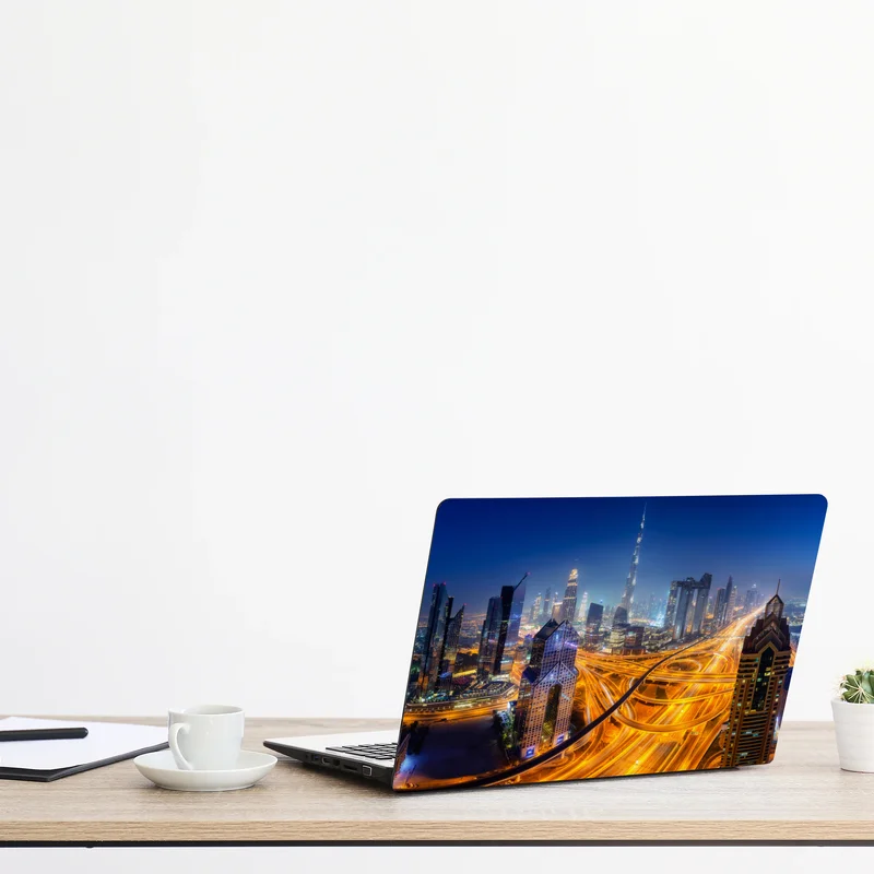 Laptop-Aufkleber panorama der nächtlichen skyline von Dubai Laptop-Aufkleber panorama der nächtlichen skyline von Dubai