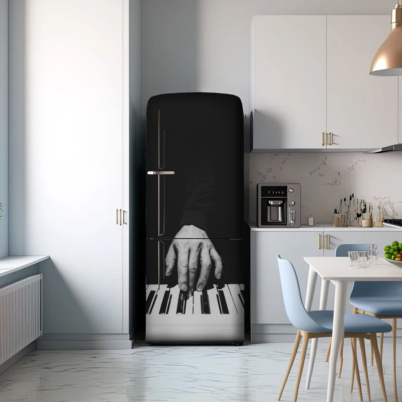 Kühlschrankaufkleber monochromes nahaufnahme einer hand am klavier