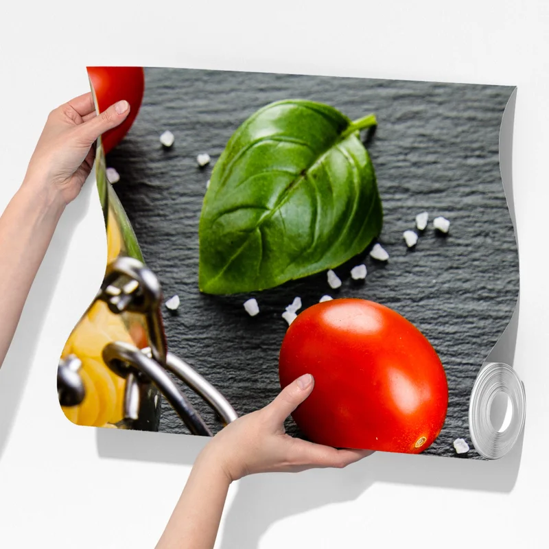 Fototapete pasta zutaten arrangiert mit tomaten und basilikum Fototapete pasta zutaten arrangiert mit tomaten und basilikum