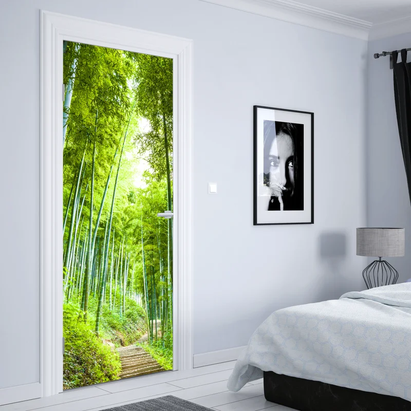 Türaufkleber ruhiger bambuswaldweg