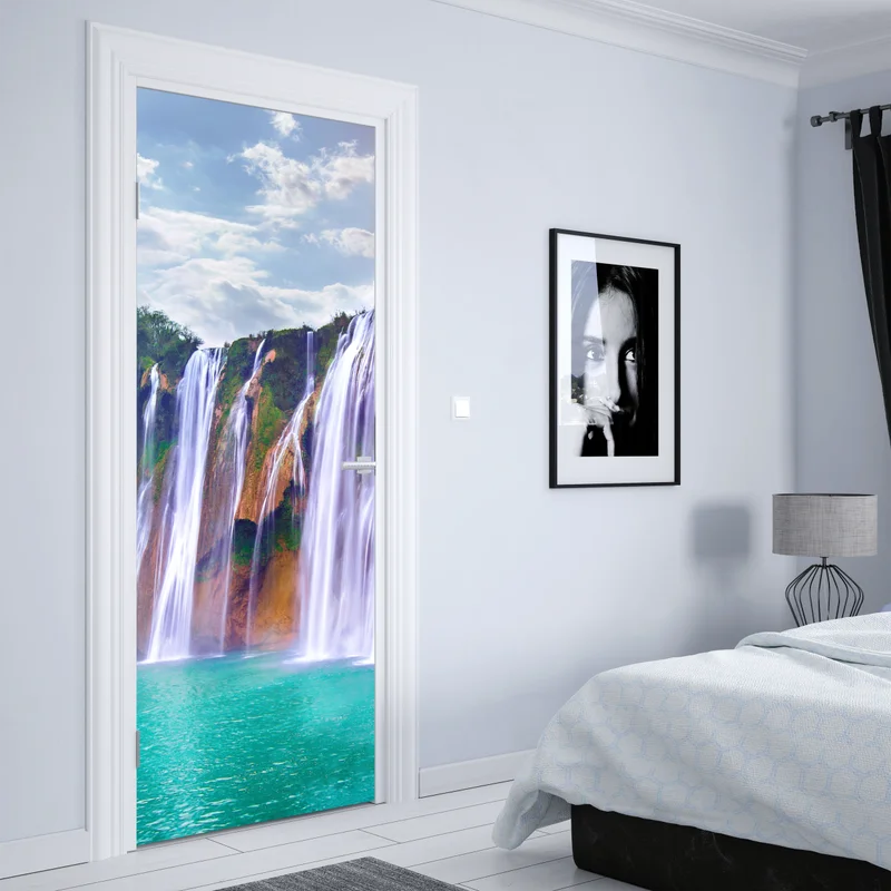 Türaufkleber Jiulong wasserfall türkis kaskade in Luoping, China