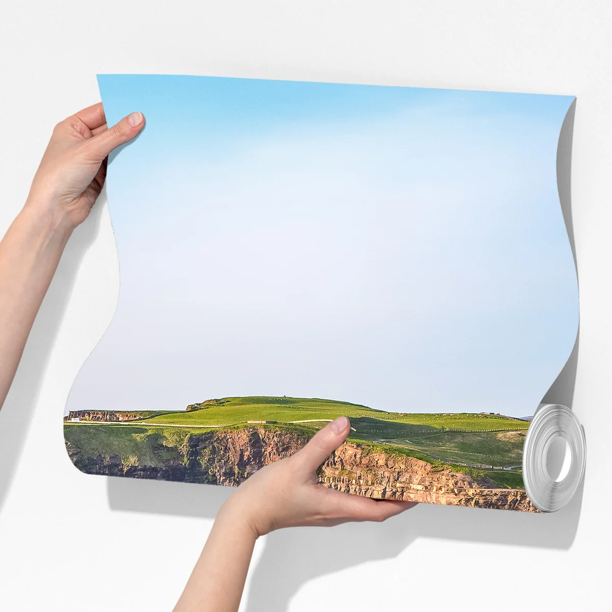 Fototapete majestätische küstenklippen über tiefblauem meer Fototapete majestätische küstenklippen über tiefblauem meer