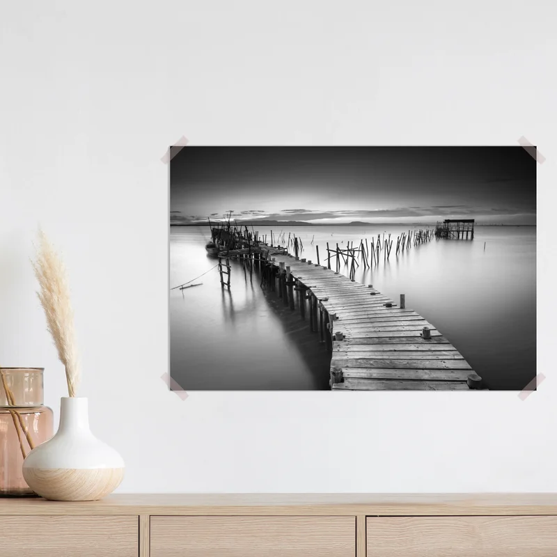 Poster ruhiger hölzerner steg bei dämmerung Poster ruhiger hölzerner steg bei dämmerung