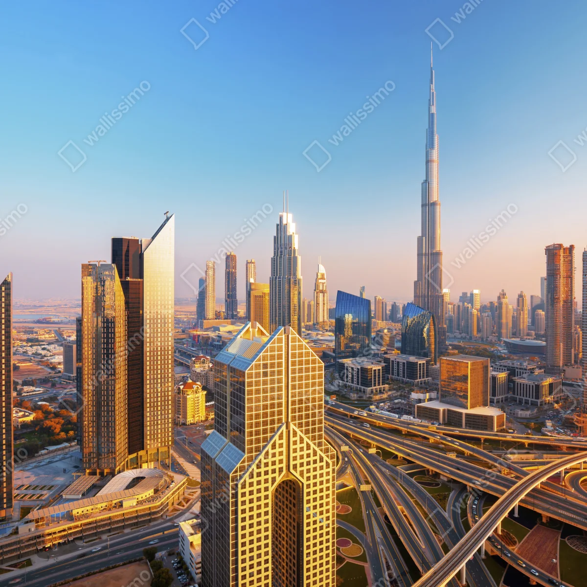 Repositionierbarer Aufkleber Dubai skyline mit Burj Khalifa bei sonnenuntergang Repositionierbarer Aufkleber Dubai skyline mit Burj Khalifa bei sonnenuntergang
