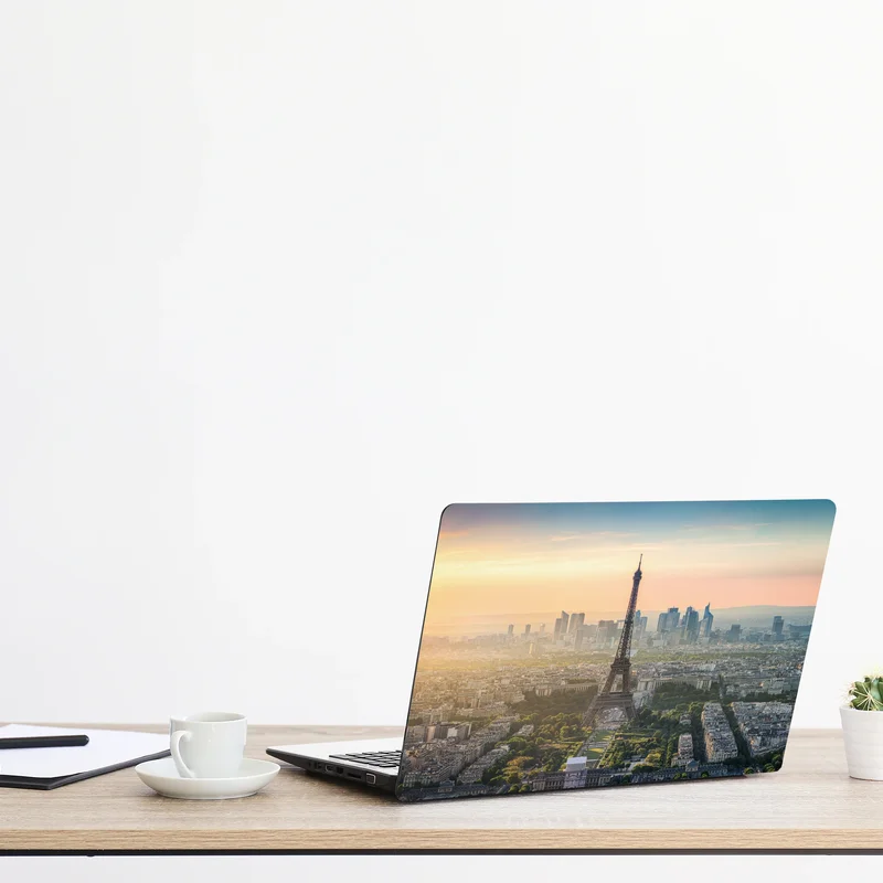 Laptop-Aufkleber Paris stadtbild bei sonnenuntergang mit dem Eiffelturm