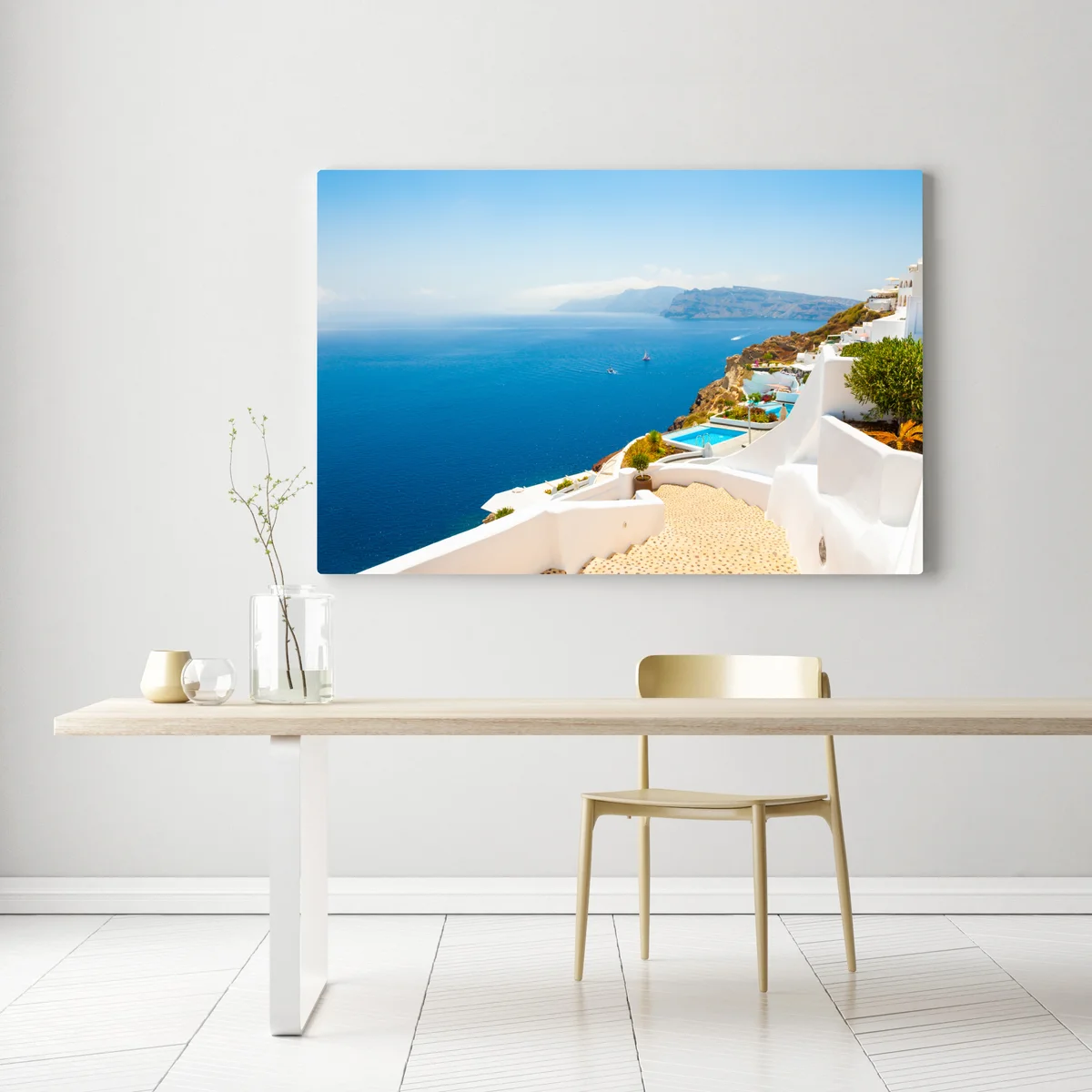 Leinwandbild Santorini küstenblick mit weißer architektur Leinwandbild Santorini küstenblick mit weißer architektur