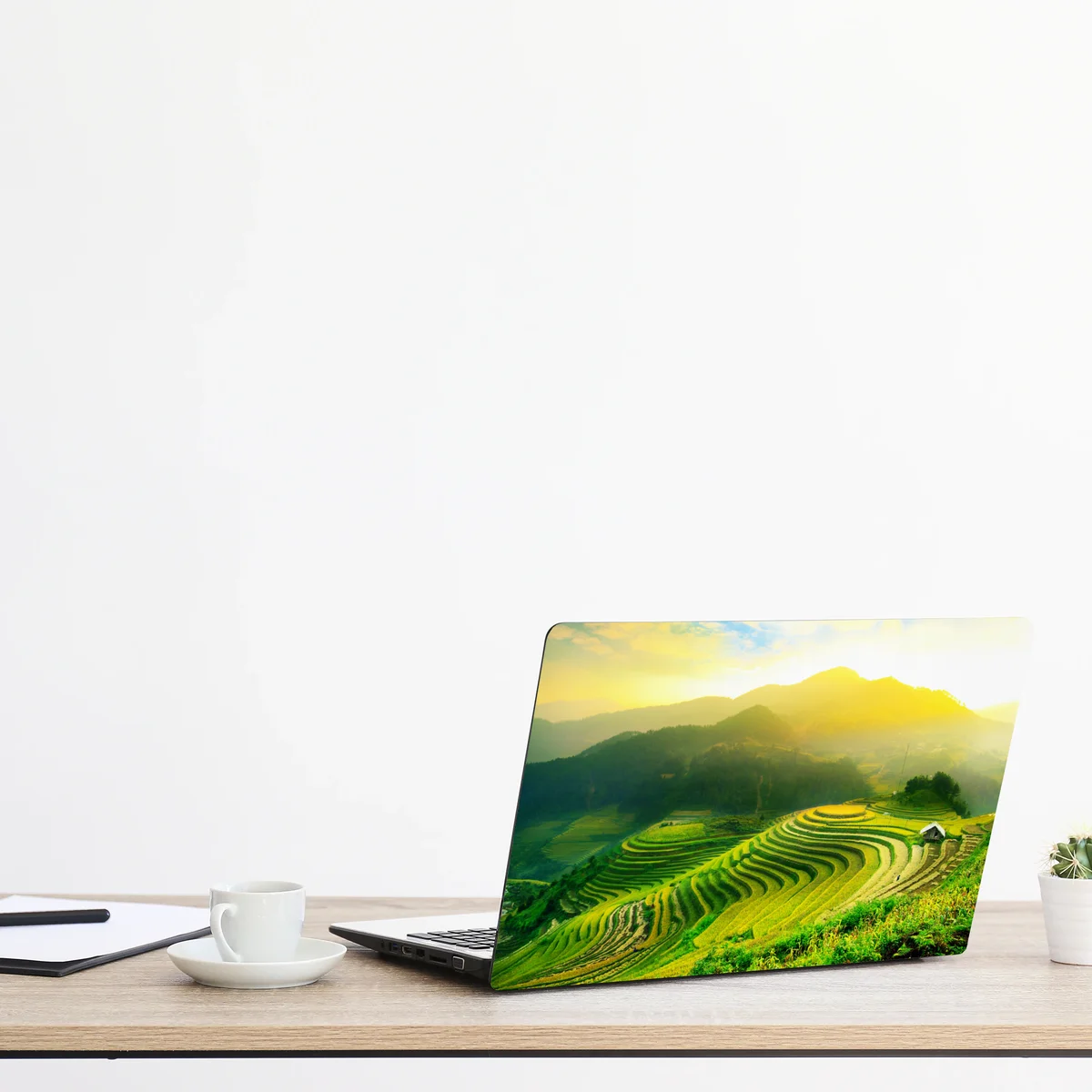 Laptop-Aufkleber goldene reisterrassen im morgenlicht Laptop-Aufkleber goldene reisterrassen im morgenlicht