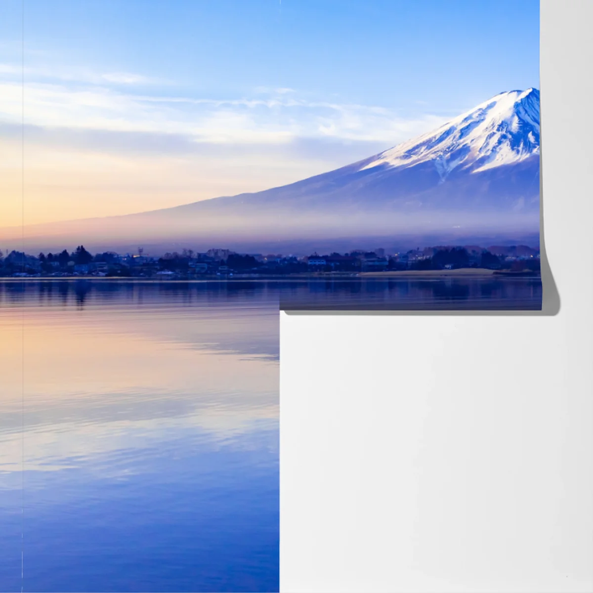 Fototapete Mount Fuji morgendliche reflexion über ruhigem see Fototapete Mount Fuji morgendliche reflexion über ruhigem see