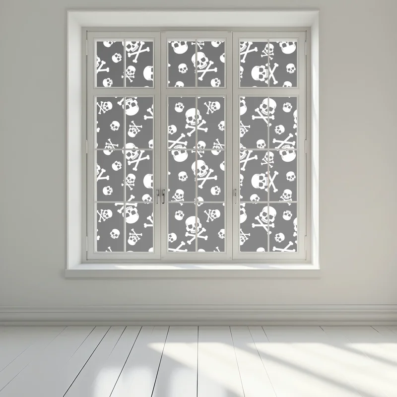 Naklejka na okno biały wzór czaszek na szarym tle Naklejka na okno biały wzór czaszek na szarym tle