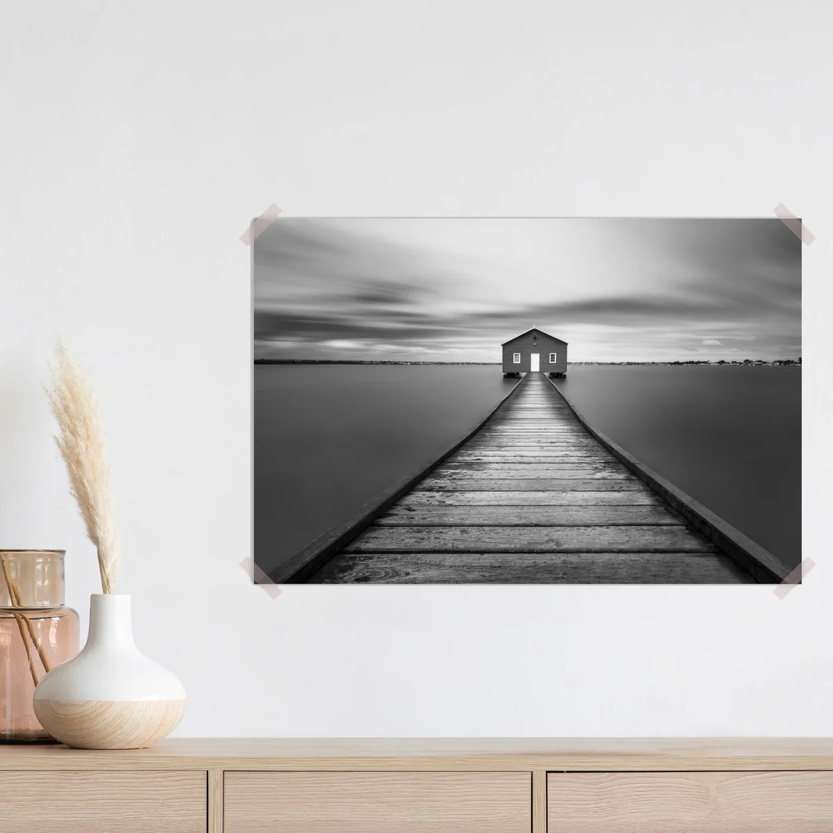 Poster einsames bootshaus am ruhigen steg Poster einsames bootshaus am ruhigen steg