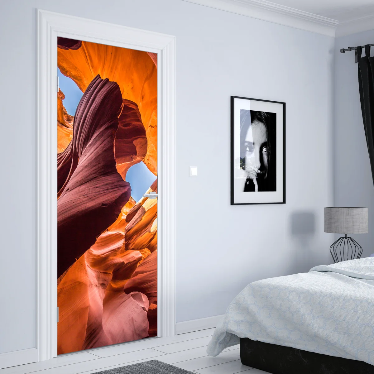 Türaufkleber sonnenbeschienene schlucht mit sandsteinformationen Türaufkleber sonnenbeschienene schlucht mit sandsteinformationen