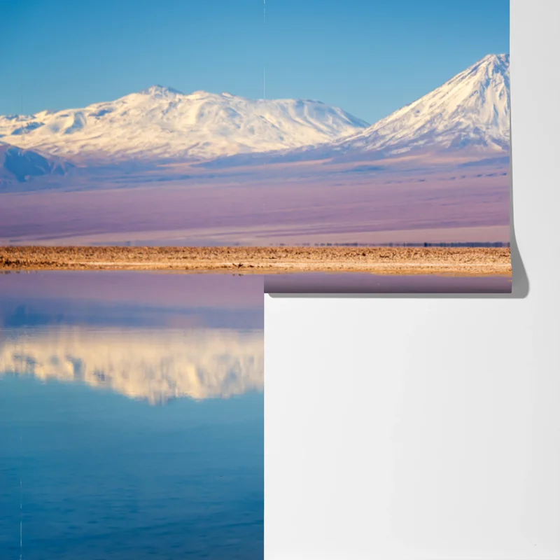 Fototapete Laguna Chaxa mit flamingos und Licancabur Fototapete Laguna Chaxa mit flamingos und Licancabur