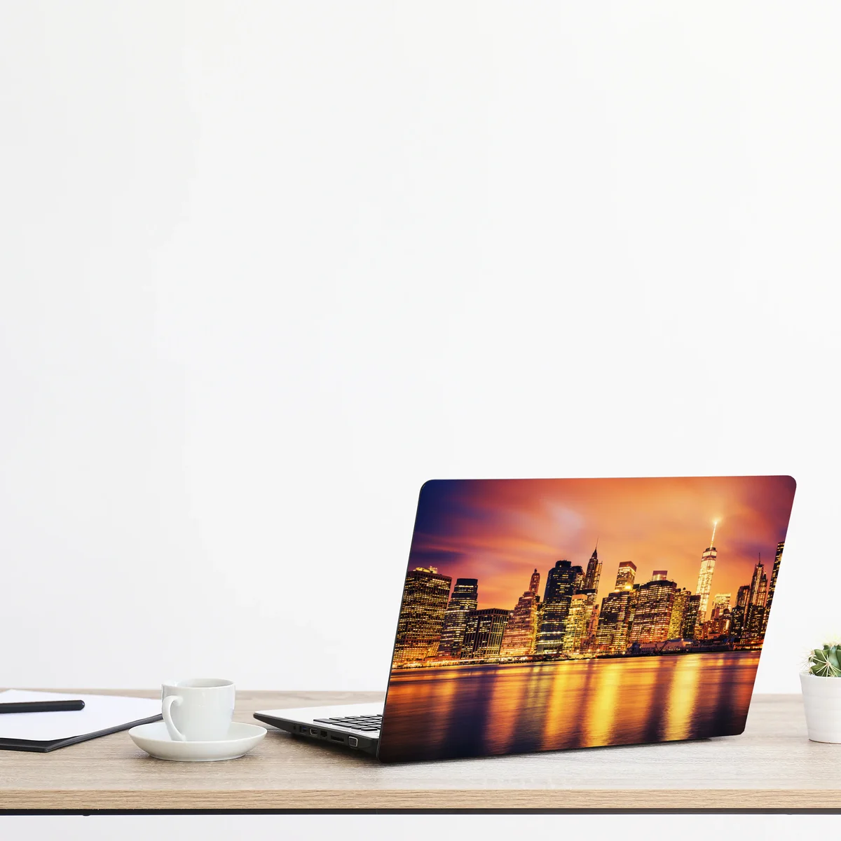 Laptop-Aufkleber New York skyline bei sonnenuntergang Laptop-Aufkleber New York skyline bei sonnenuntergang