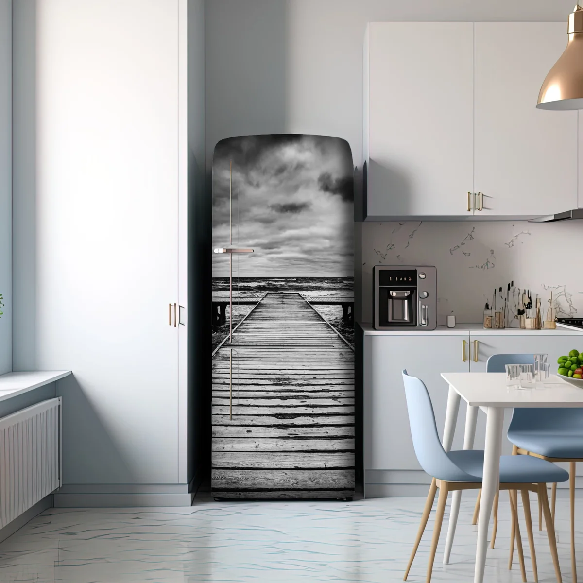 Kühlschrankaufkleber dramatischer schwarzweiß-steg in stürmischer see Kühlschrankaufkleber dramatischer schwarzweiß-steg in stürmischer see