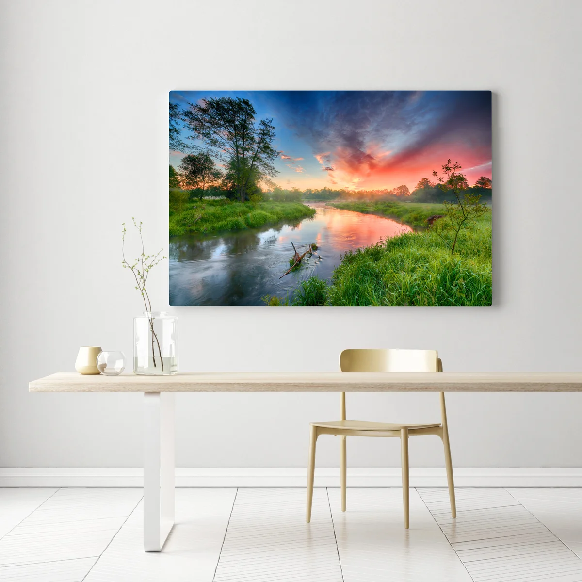 Leinwandbild sonnenaufgang über einem nebligen flussufer Leinwandbild sonnenaufgang über einem nebligen flussufer