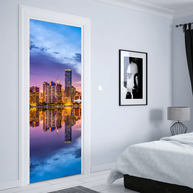 Türaufkleber Miami skyline gespiegelt in Biscayne Bay