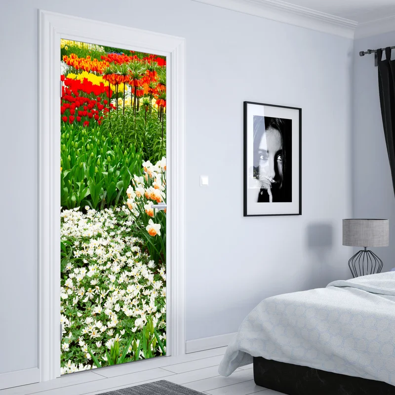 Türaufkleber lebendiger frühlingsblumengarten