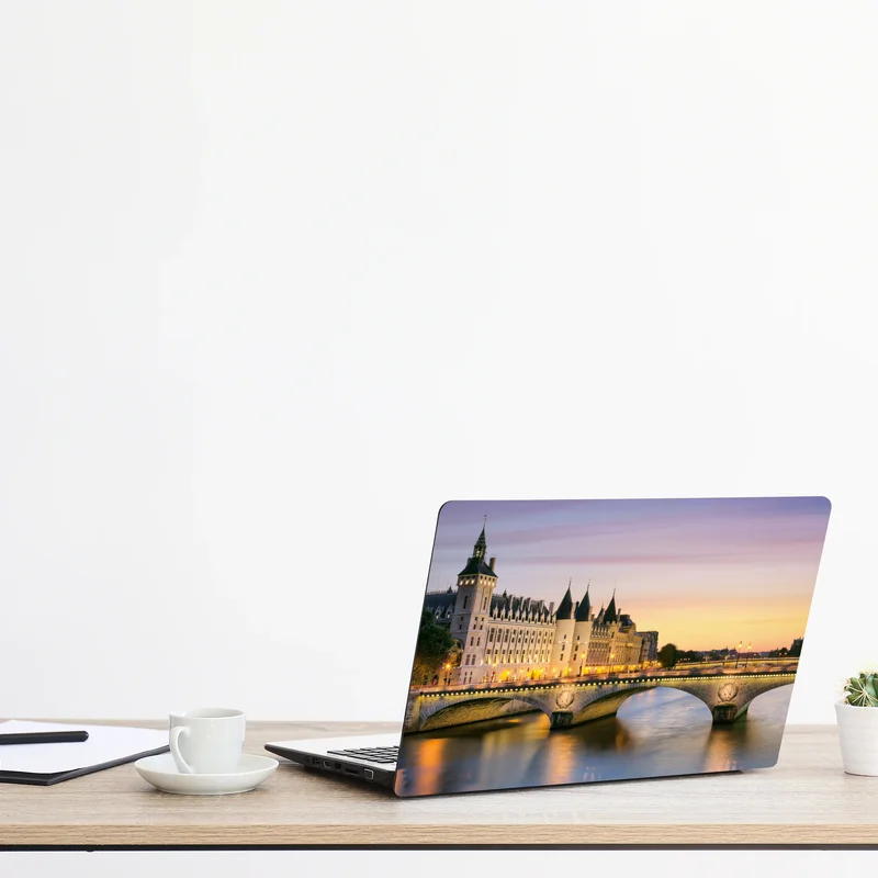 Laptop-Aufkleber Paris sonnenuntergang über der historischen brücke Laptop-Aufkleber Paris sonnenuntergang über der historischen brücke