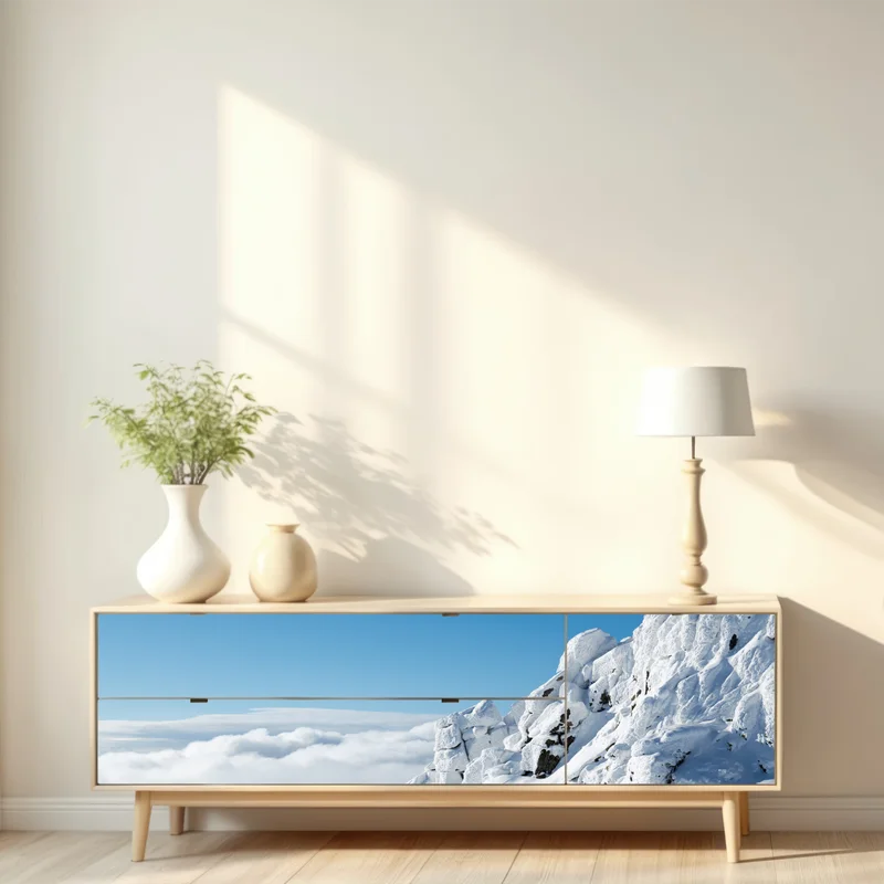 Repositionierbarer Aufkleber ruhige verschneite berglandschaft