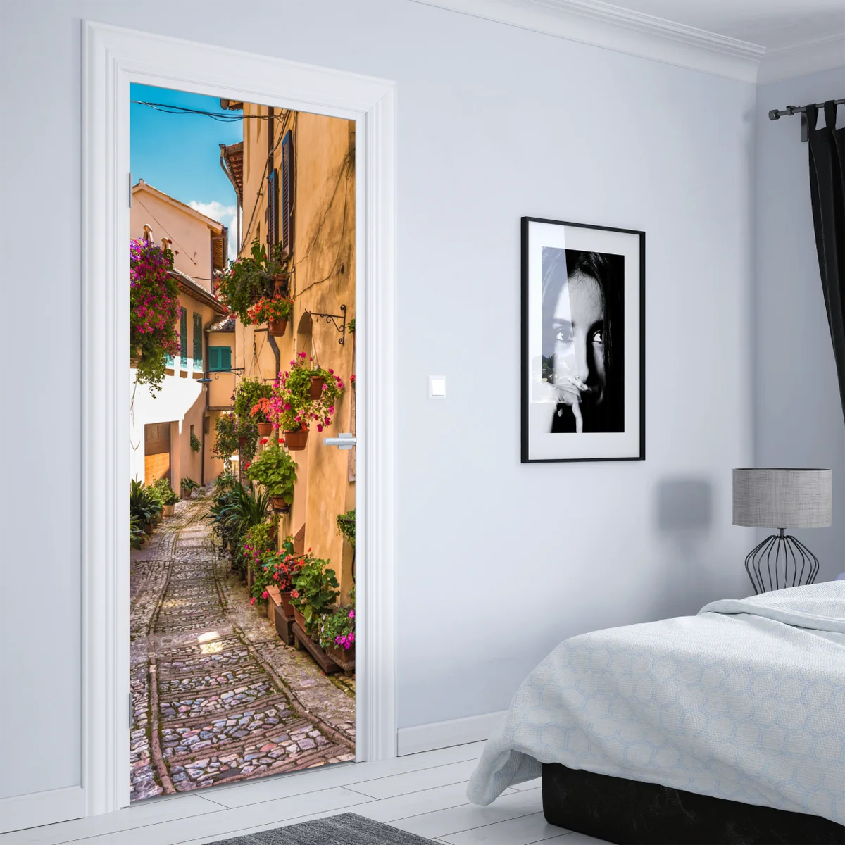 Türaufkleber sonnige blumengasse in Umbrien Türaufkleber sonnige blumengasse in Umbrien