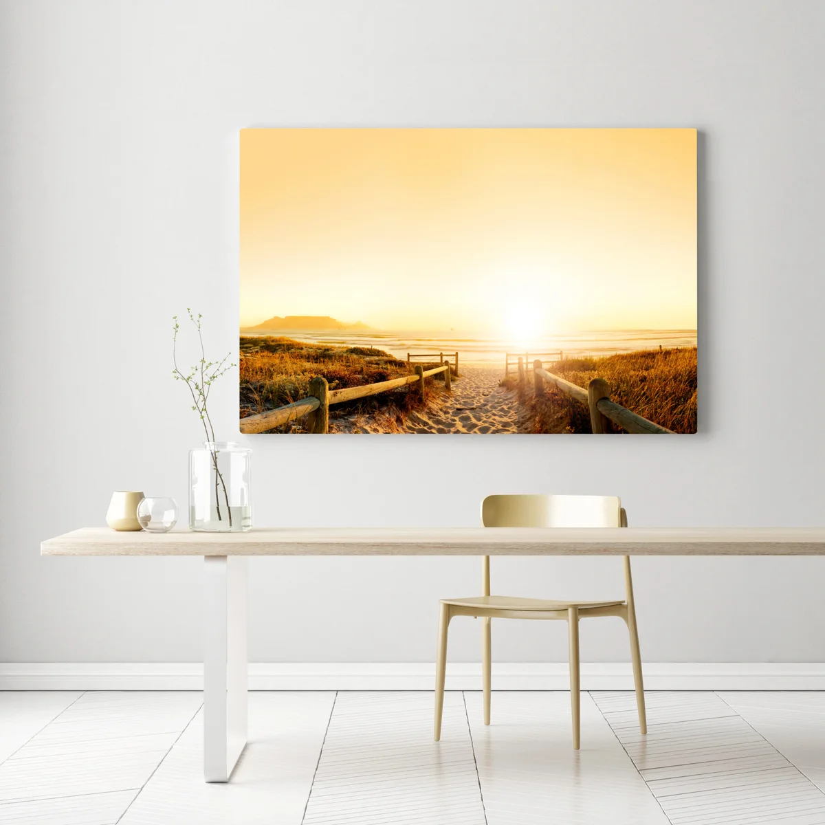 Leinwandbild goldenes sonnenuntergangspanorama am strand mit Tafelberg Leinwandbild goldenes sonnenuntergangspanorama am strand mit Tafelberg