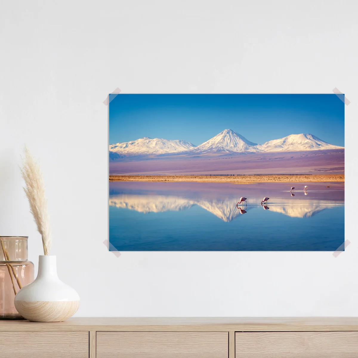 Poster Laguna Chaxa mit flamingos und Licancabur Poster Laguna Chaxa mit flamingos und Licancabur