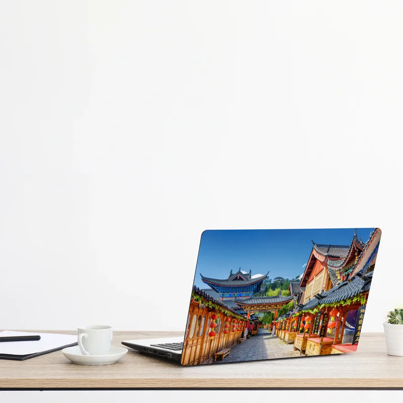 Laptop-Aufkleber Lijiang alte gasse mit laternen