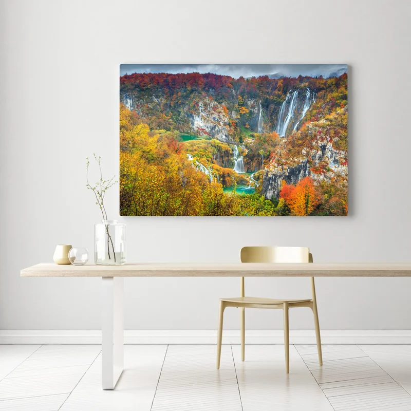 Leinwandbild herbstliche wasserfälle in einem farbenfrohen wald Leinwandbild herbstliche wasserfälle in einem farbenfrohen wald