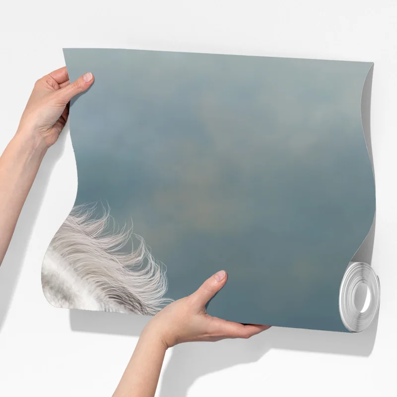 Fototapete majestätisches graues pferd galoppiert durch den sand Fototapete majestätisches graues pferd galoppiert durch den sand