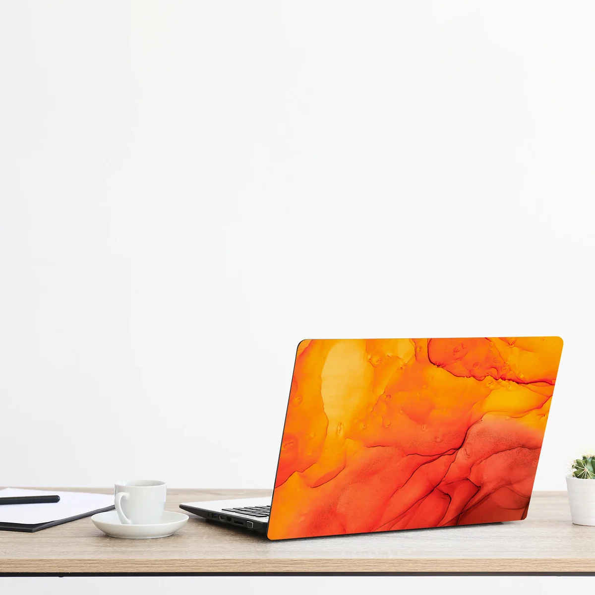 Laptop-Aufkleber lebendige orange abstrakte alkoholkunst Laptop-Aufkleber lebendige orange abstrakte alkoholkunst