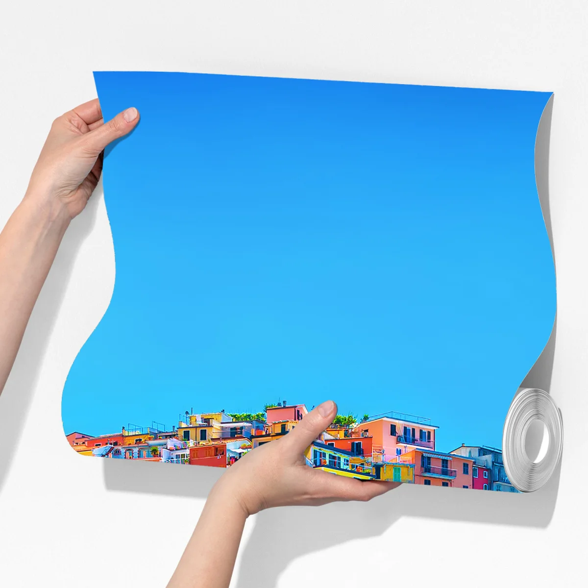 Fototapete farbenfrohes dorf am klippenmeer Fototapete farbenfrohes dorf am klippenmeer